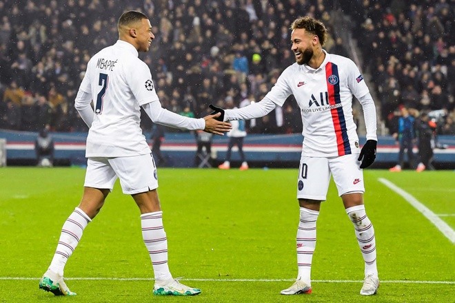 'There is immense affection and great respect': Neymar insists he has great relationship with PSG fans despite angling for Barcelona return - Bóng Đá