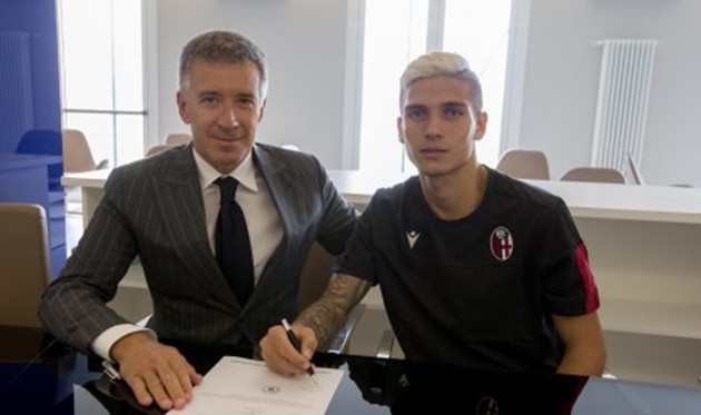 Những thương vụ chuyển nhượng đã hoàn tất ở Serie A: 