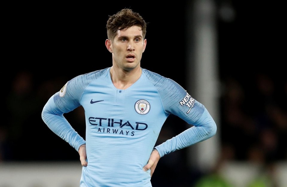 John Stones bỏ vợ con cặp gái 1 con - Bóng Đá
