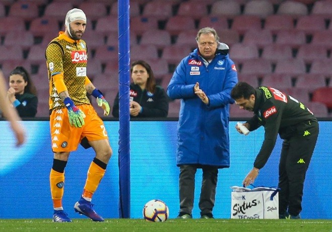 David Ospina rời bệnh viện - Bóng Đá