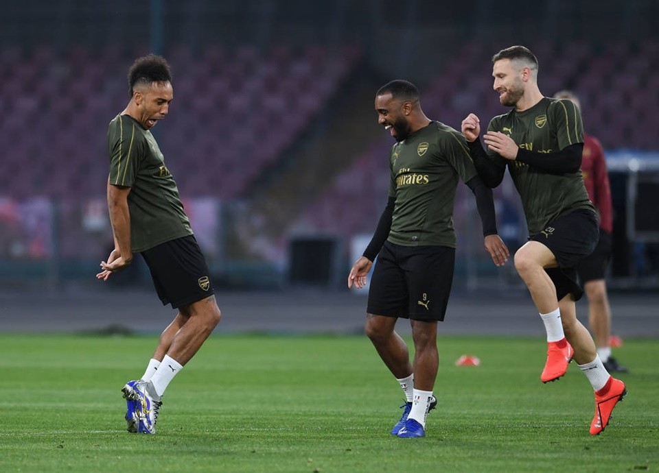 Arsenal tập - Bóng Đá