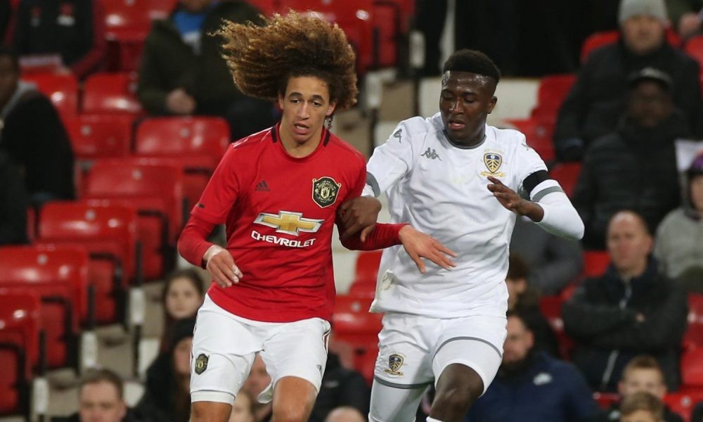 Manchester United 1-0 Leeds United - Bóng Đá