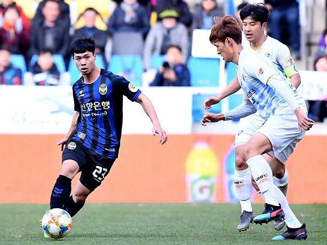 Các chân sút lận đận, giải pháp nào cho hàng công ĐT Việt Nam tại King's Cup? - Bóng Đá