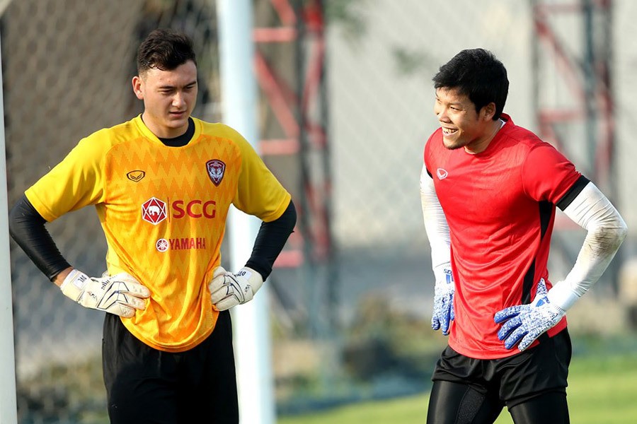 Đặng Văn Lâm ngưỡng mộ 1 điều ở 