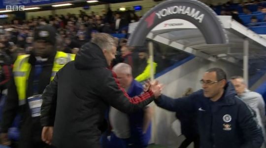 Solskjaer bắt tay Odoi - Bóng Đá
