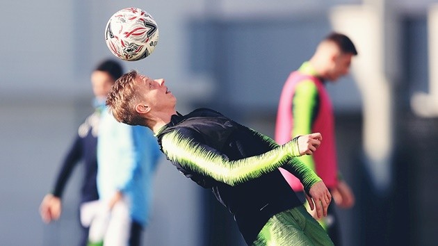 MC tập - Bóng Đá