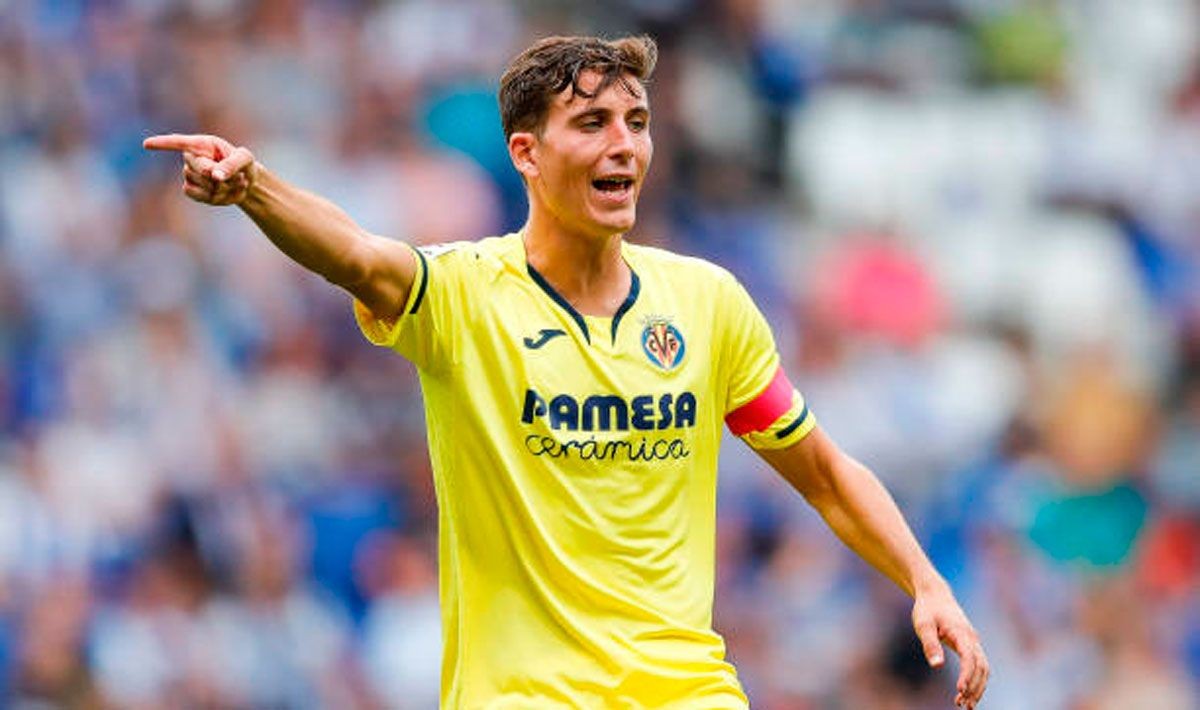 Villarreal’s Pau Torres has emerged as the prime candidate to partner Aymeric Laporte at the heart of Manchester City’s defence next season. - Bóng Đá
