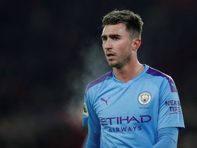 Villarreal’s Pau Torres has emerged as the prime candidate to partner Aymeric Laporte at the heart of Manchester City’s defence next season. - Bóng Đá