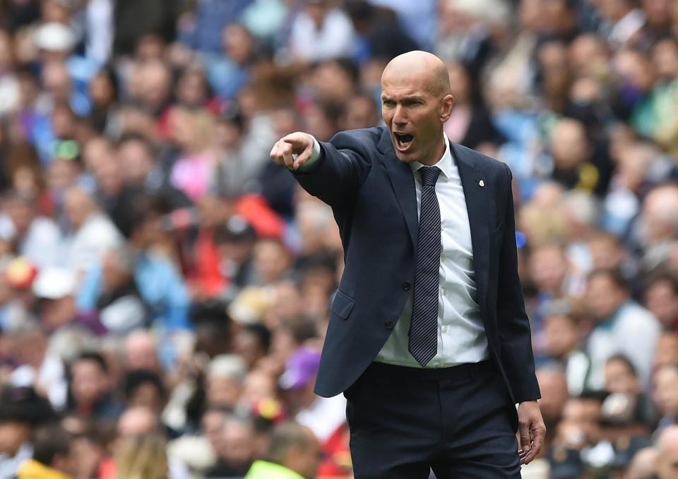Real Madrid boss Zinedine Zidane furious at Florentino Perez and drops Juventus confession - Bóng Đá
