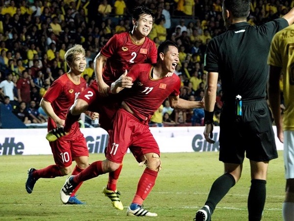 CĐV lo ngại Thái Lan bị Việt Nam bỏ xa - Bóng Đá
