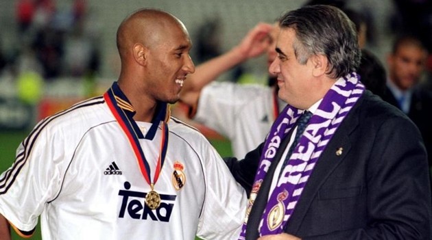  Anelka ngừng tập luyện vì Real Madrid không ăn mừng bàn thắng của anh ấy - Bóng Đá