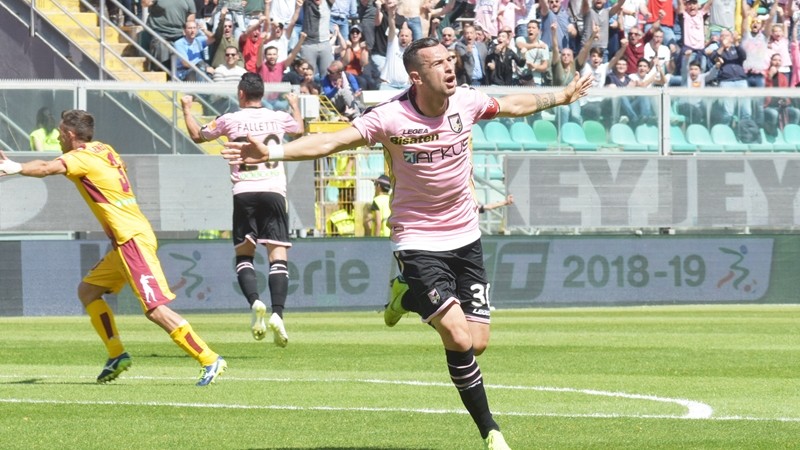 Viết cho Palermo: 3 năm và tấn bi kịch chưa có hồi kết - Bóng Đá