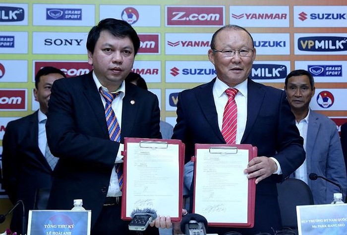  Tái ký hợp đồng với thầy Park: Thử thách năng lực của VFF - Bóng Đá