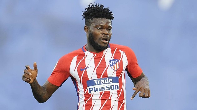 Real giành Thomas Partey vs MU - Bóng Đá