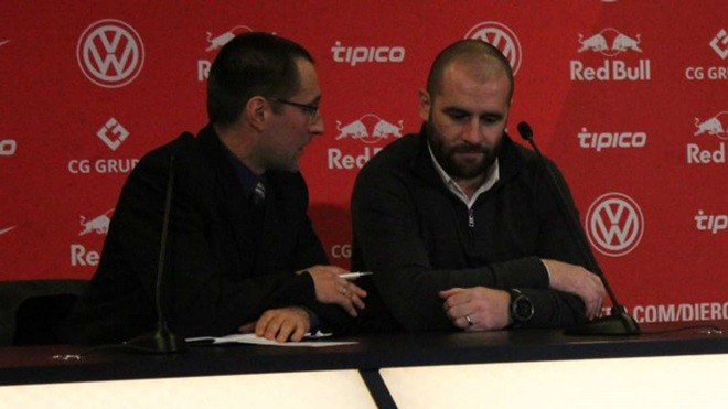 Who is Paul Mitchell? Manchester United's director of football target profiled - Bóng Đá