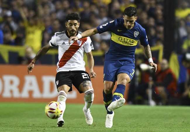 Arsenal cải tổ, tại sao không thử với 