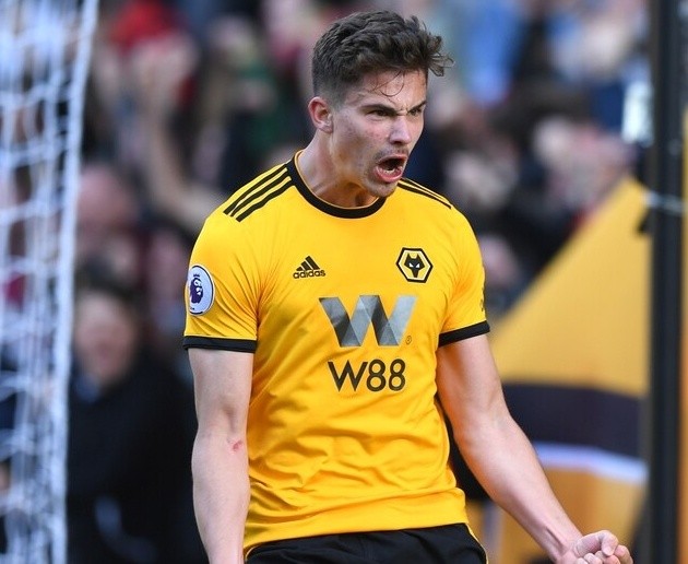Chân dung cầu thủ trẻ tuổi nhất trong lịch sử Premier League - Bóng Đá