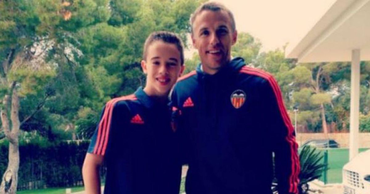 Phil Neville xem con trai thi dau cho Man United - Bóng Đá