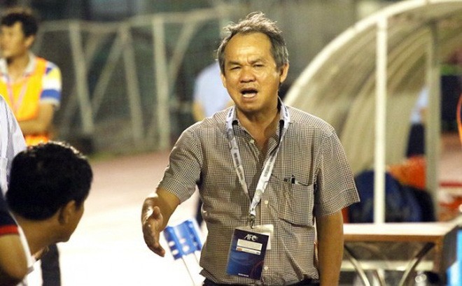 Bầu Đức nổi giận với thông tin muốn triệu hồi Lương Xuân Trường từ Buriram United - Bóng Đá