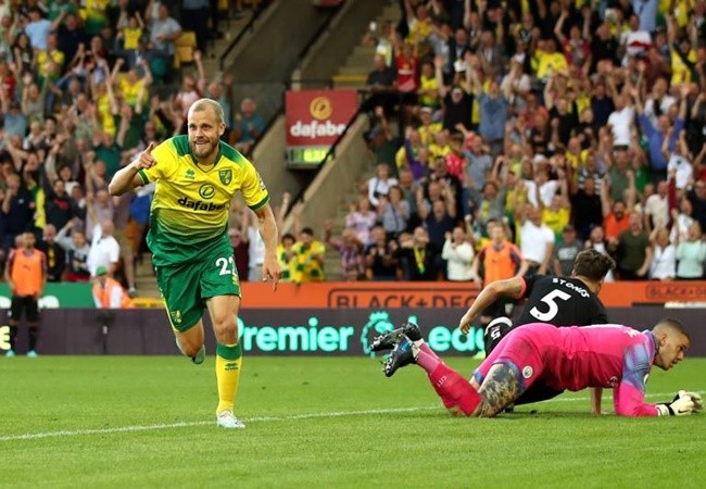 Manchester United have made enquiries for Napoli’s Dries Mertens and considered a bid for Norwich City’s Teemu Pukki - Bóng Đá