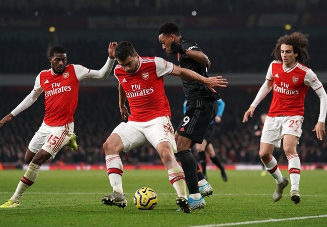 Man Utd không thực sự tệ, chỉ là Arsenal quá 'máu chiến' mà thôi! - Bóng Đá