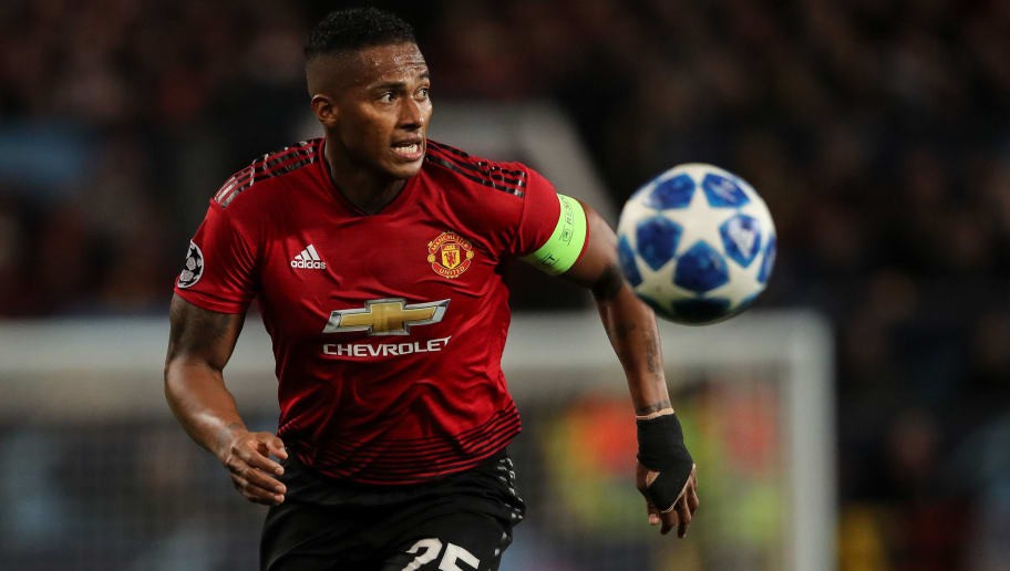 CHÍNH THỨC! Sau Herrera, thêm 1 cái tên nói lời chia tay Man Utd - Bóng Đá