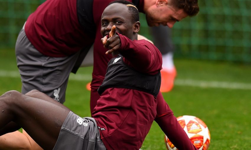 Liver tập  - Bóng Đá