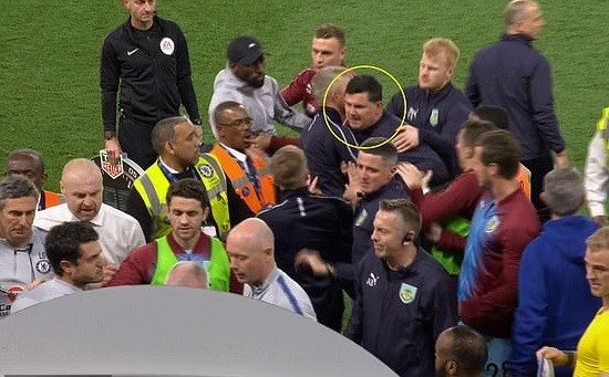 Bị chấn thương, sao Chelsea vẫn muốn ăn thua đủ với HLV Burnley - Bóng Đá