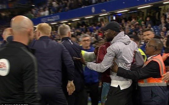 Bị chấn thương, sao Chelsea vẫn muốn ăn thua đủ với HLV Burnley - Bóng Đá