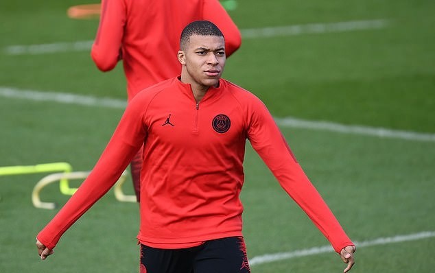 Nhìn Mbappe thế này, Man Utd có lý do run sợ - Bóng Đá