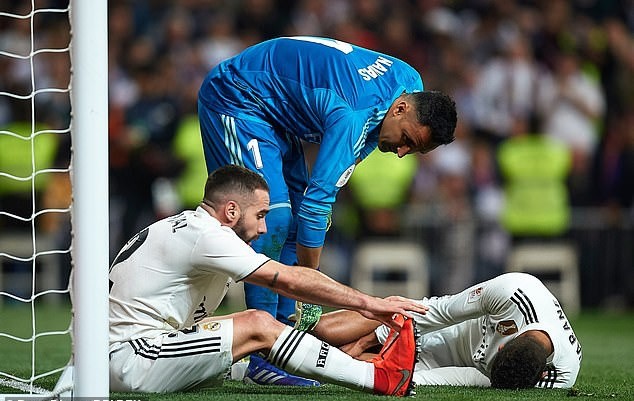 Varane chấn thương - Bóng Đá