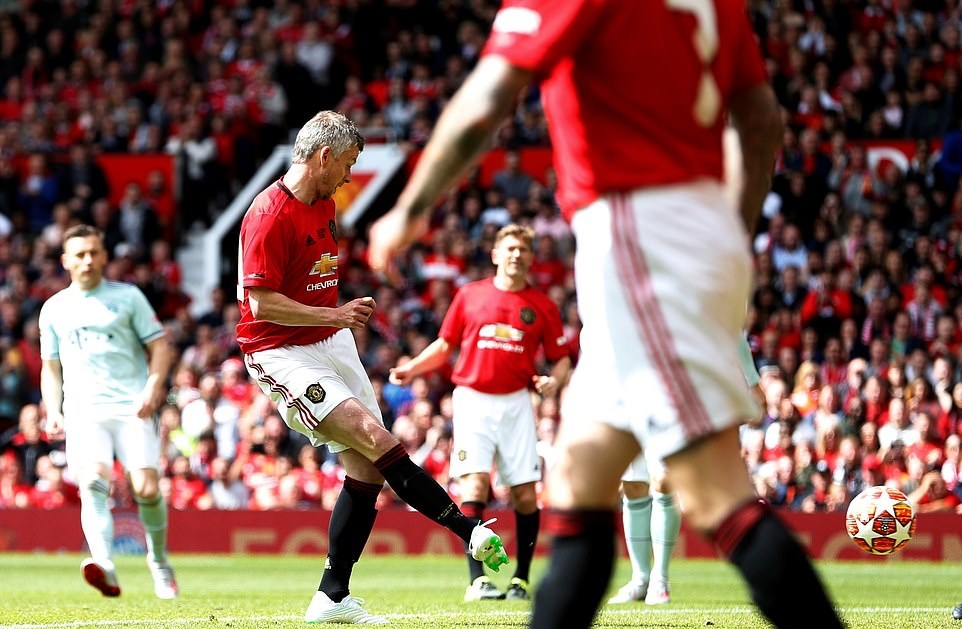 Solskjaer ghi bàn, M.U hủy diệt Bayern Munich tỷ số không tưởng - Bóng Đá