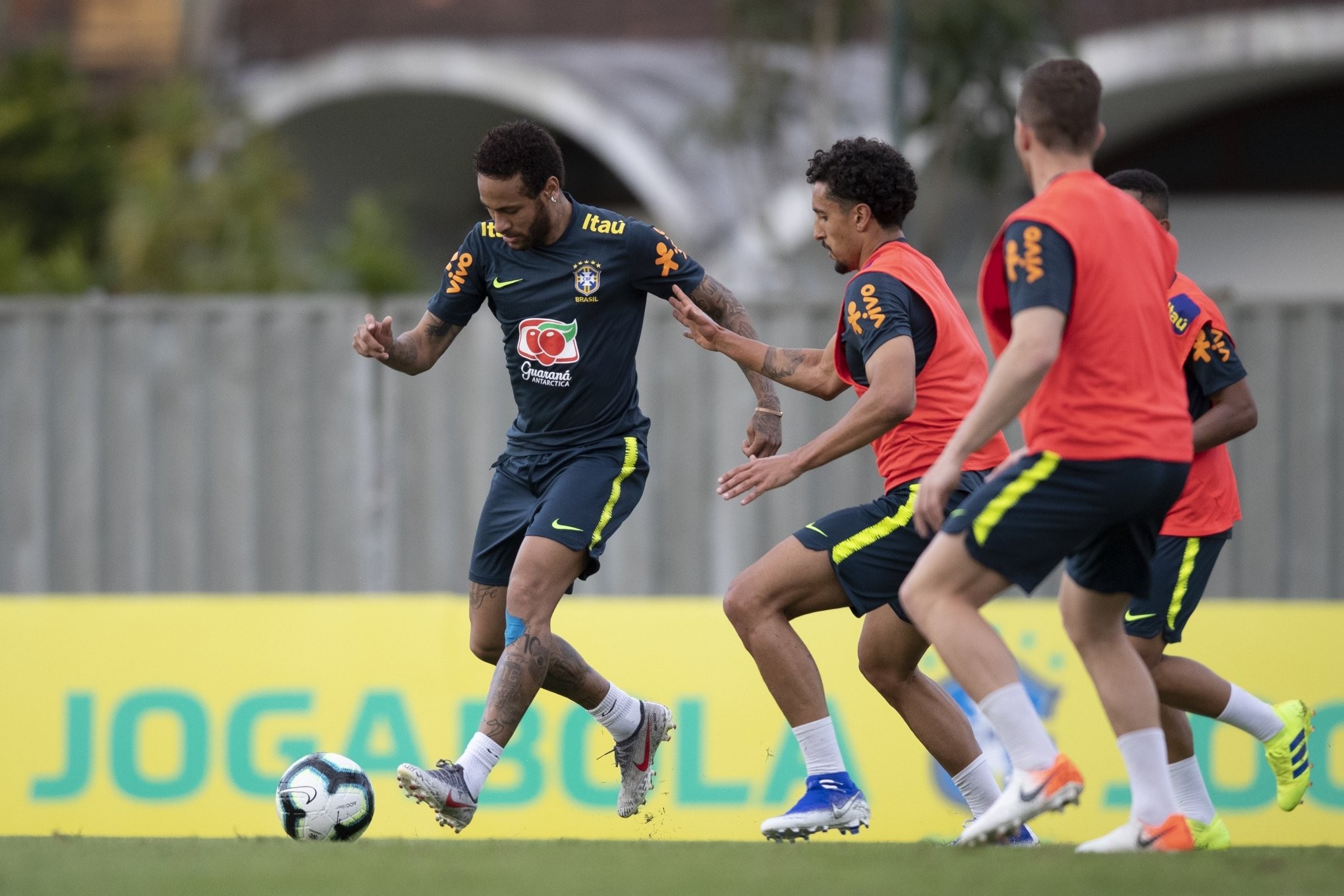 Ảnh tập Neymar Brazil - Bóng Đá