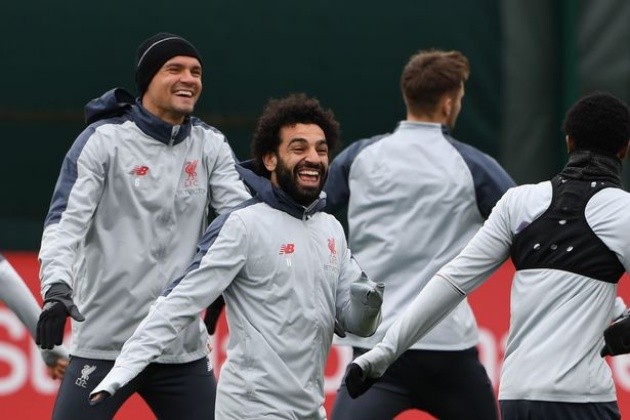 Ảnh Liverpool tới sân - Bóng Đá