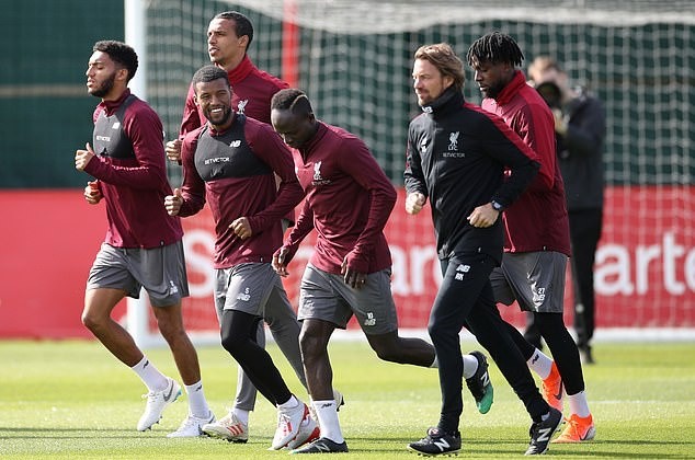 Mất Salah lẫn Firmino, đây là phản ứng của dàn sao Liverpool  - Bóng Đá
