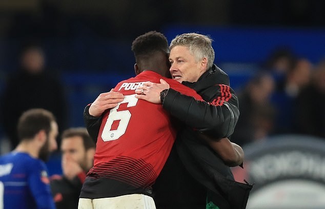 Trên khán đài, Sir Alex phản ứng ra sao khi M.U đè bẹp Chelsea? - Bóng Đá