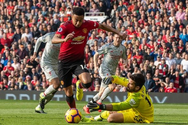Man United trải qua hiệp 1 đáng quên trước Liverpool - Bóng Đá