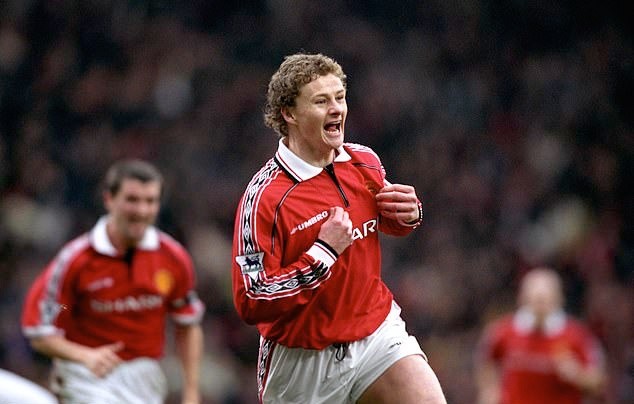 Solskjaer cậy nhờ người cũ giúp M.U cách khoá chặt Liverpool - Bóng Đá