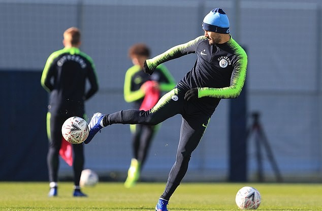 Đá vòng 5 FA Cup, Man City 'dùng dao mổ trâu giết gà'? - Bóng Đá