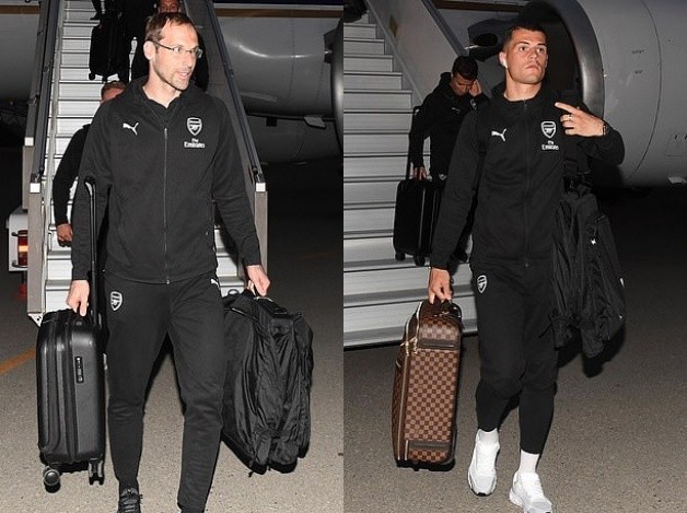 Cầu thủ Arsenal đầy tâm trạng đặt chân đến Baku - Bóng Đá