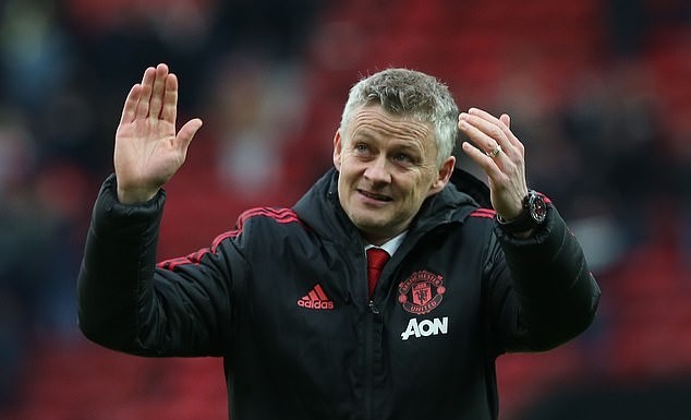 Đối thủ chần chừ, Man Utd tiện tay giật 'bom tấn' 80 triệu đắt kỷ lục - Bóng Đá