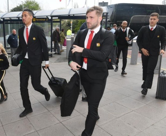 Chelsea tập luyện - Bóng Đá