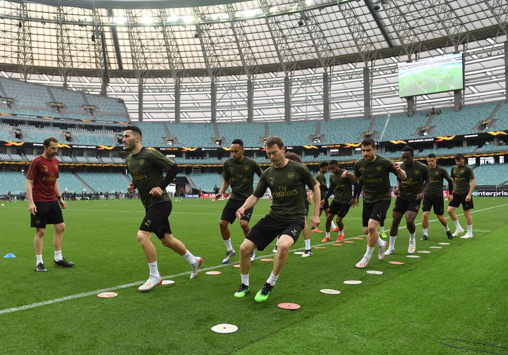 Arsenal tập  - Bóng Đá