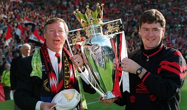 Sir Alex bảo đó là điều không tưởng nhưng Man City của Pep sắp đạt được - Bóng Đá