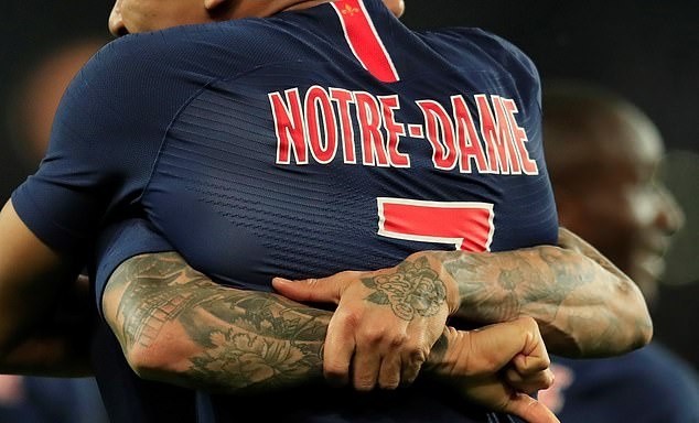 Mbappe 'nổ' hattrick hạ AS Monaco, PSG chính thức vô địch Ligue 1 - Bóng Đá