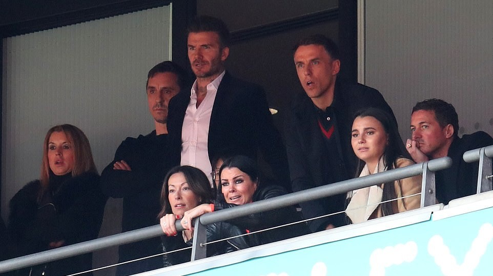 'Class of 92' của Man Utd hái quả ngọt với Salford City - Bóng Đá