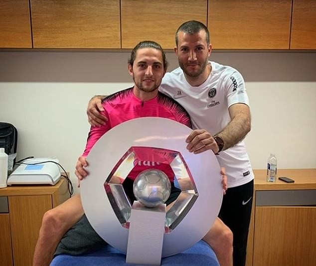 Adrien Rabiot bị cô lập tại PSG nhưng có thể là bản hợp đồng mùa giải của Man Utd - Bóng Đá