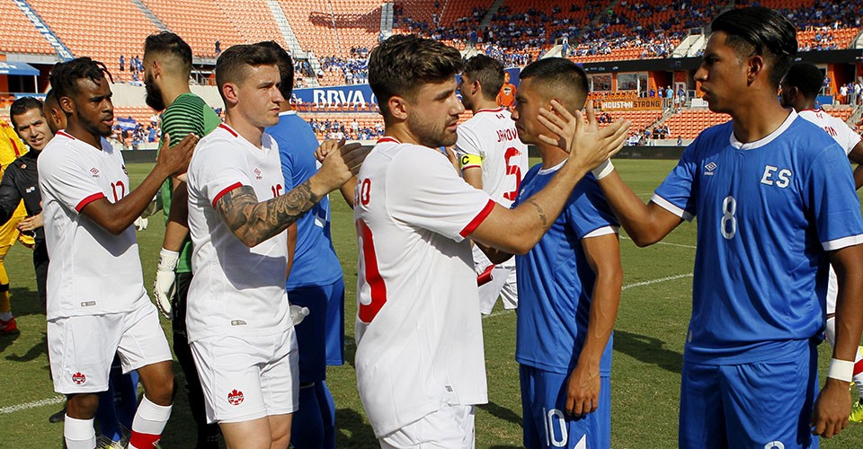 Tránh gặp ĐT Việt Nam tại King's Cup, El Salvador đụng quân xanh 