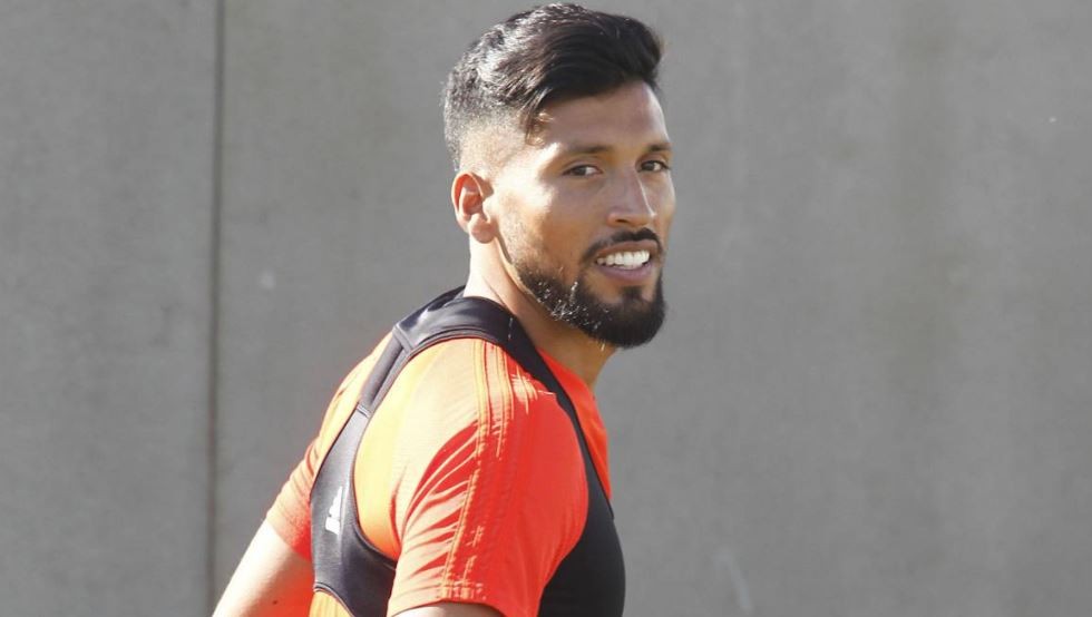 Gaitan, Sneijder và những cầu thủ 'đồn' mãi mà chưa đến Man Utd - Bóng Đá