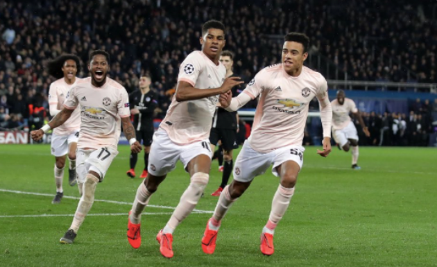 Man Utd ra mắt cầu thủ trẻ nhất lịch sử Champions League - Bóng Đá